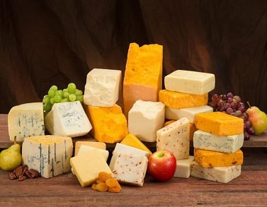 4 Health Benefits of Cheese